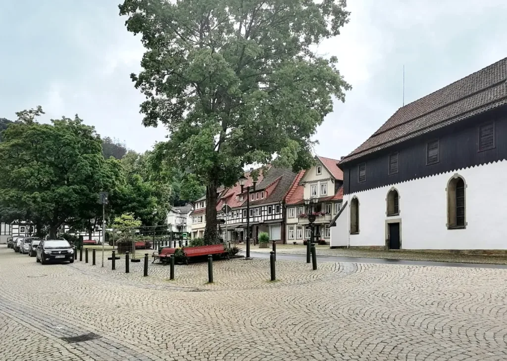 E-Bikes kaufen in Bad Grund – Hauptplatz im Ortszentrum