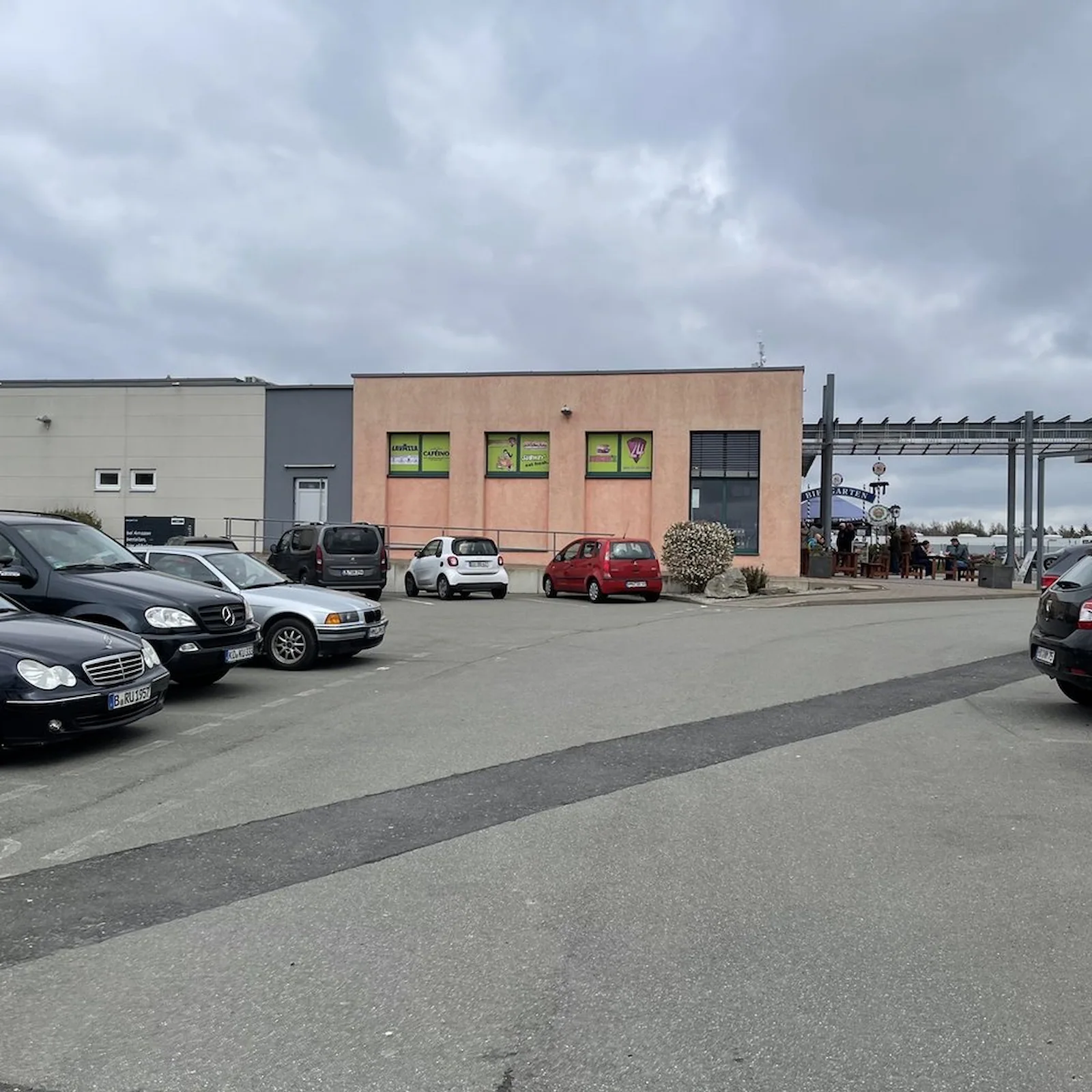 E-Bikes kaufen in Fuldatal – Gerhard Kaboth KFZ-Meisterbetrieb Ladenansicht