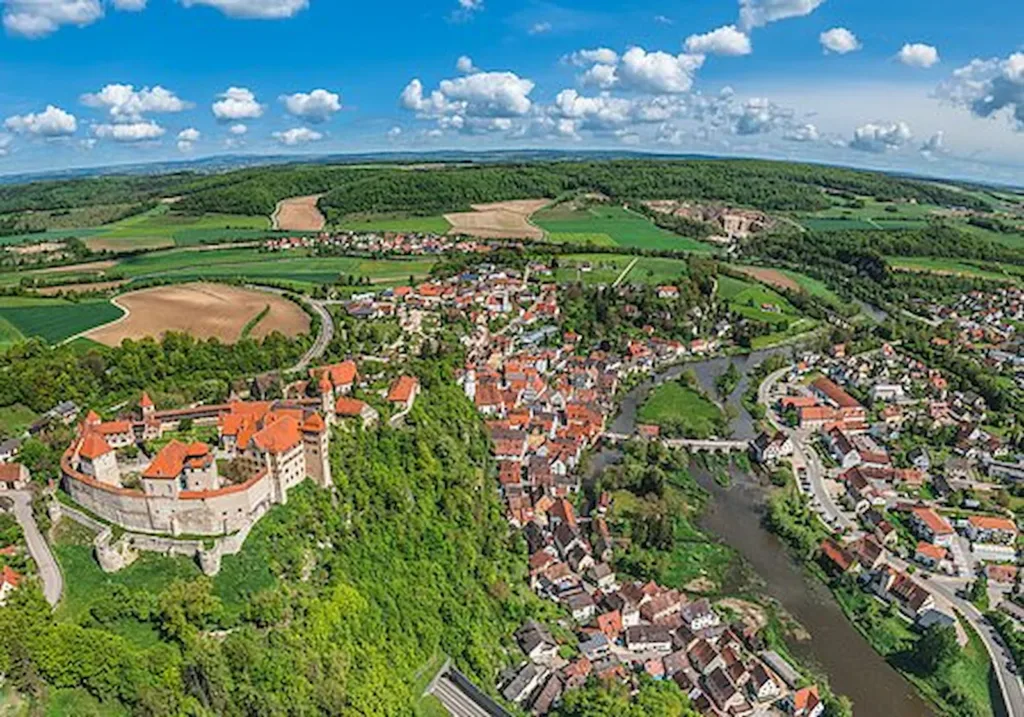 E-Bikes kaufen in Wörnitz – Blick von oben auf den Ort