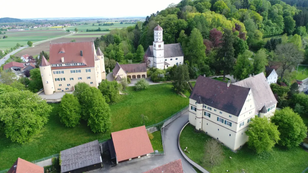 E-Bikes kaufen in Balzheim - Blick auf die Dächer der Stadt