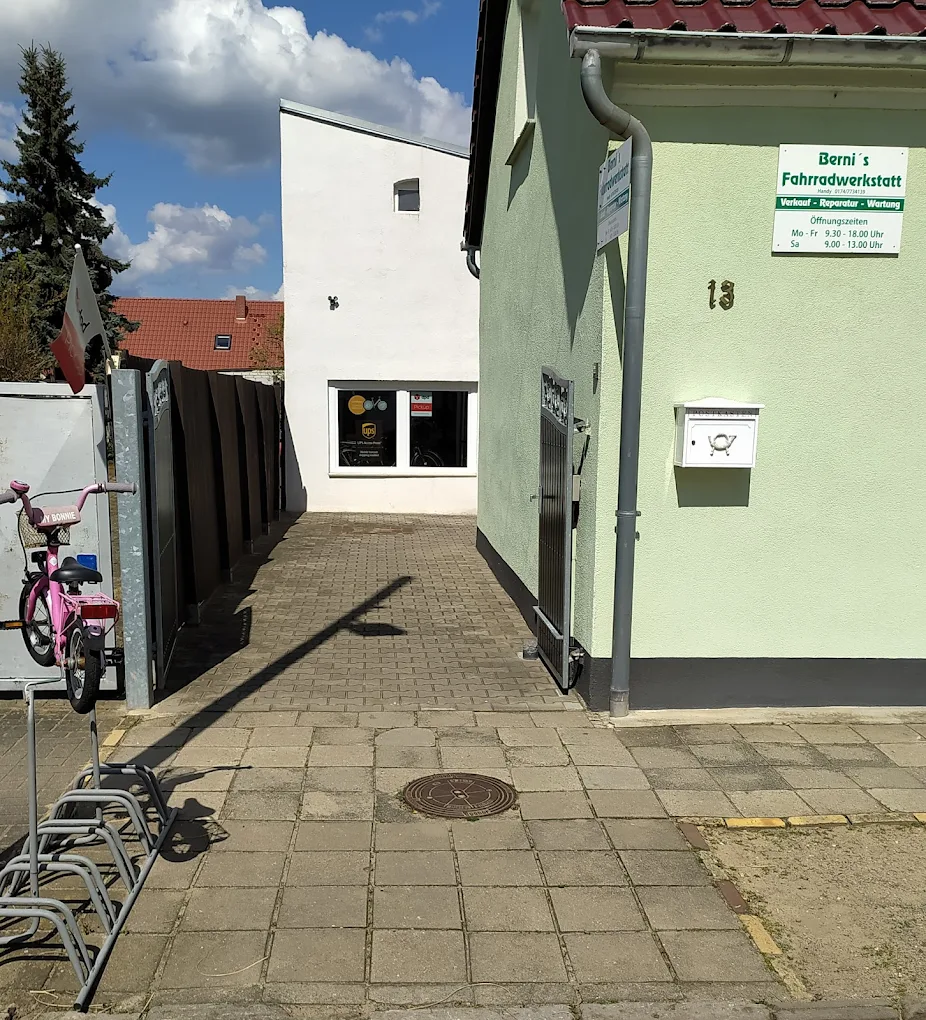 E-Bikes kaufen in Wittenberg - Ladenfront Bernis Fahrradwerkstatt