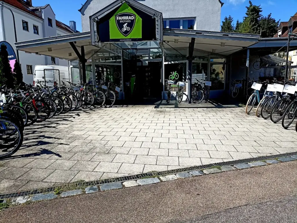 E-Bikes kaufen in Augsburg - Ansicht des E-Bike Shops Fahrrad Brothers UG